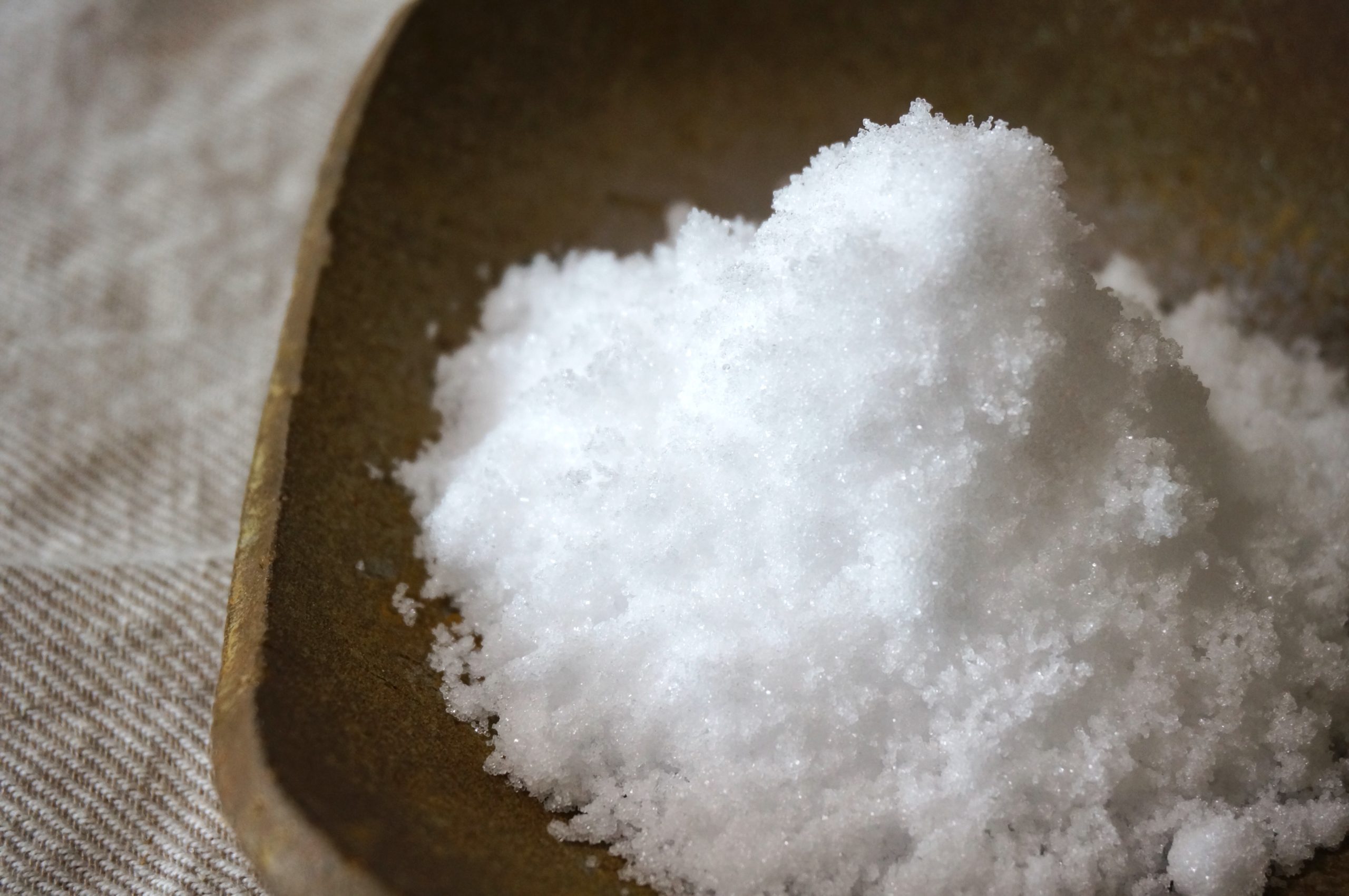 照強の塩まきがもったいない 大量の塩の理由や塩の産地は 知っ得 大相撲