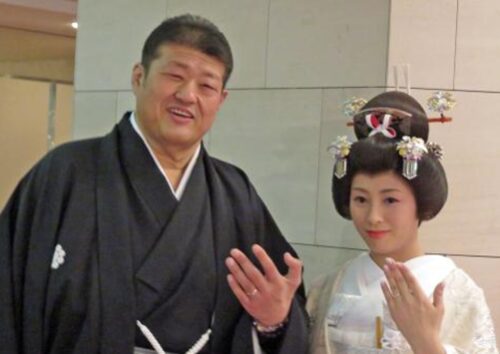 水戸泉（錦戸親方）の妻