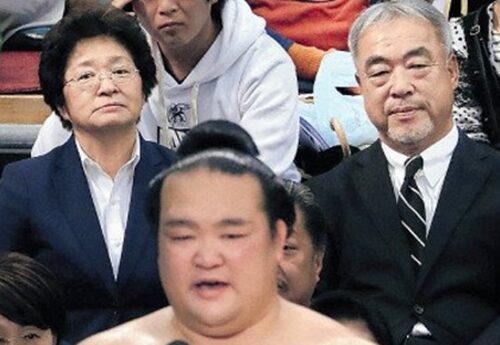 稀勢の里の父と母