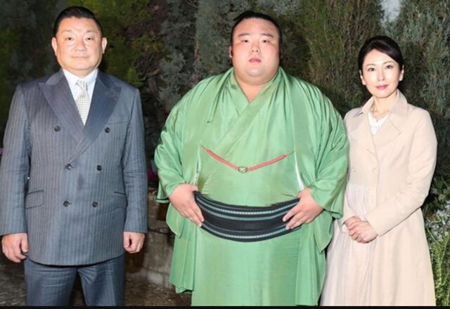貴景勝の母と父