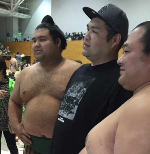 高安の兄