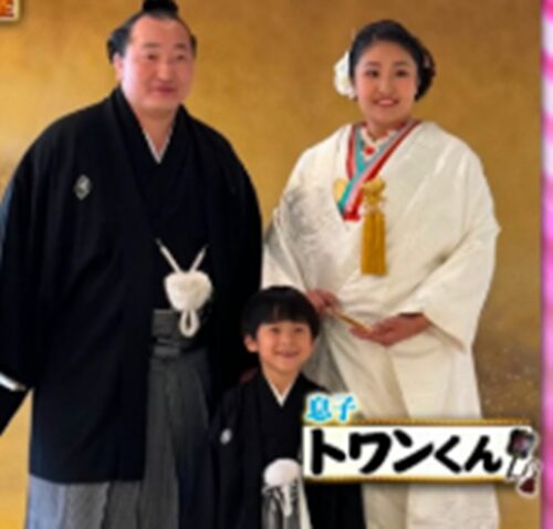 千代翔馬の妻と子供